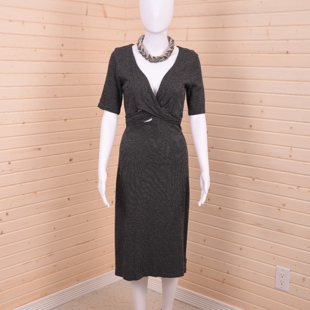 Banana Republic StretchGray Houndstooth Knit Dress